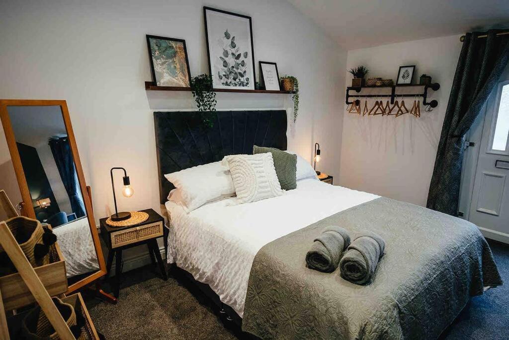 Boho Loft In Somerset - Private Parking Radstock Esterno foto