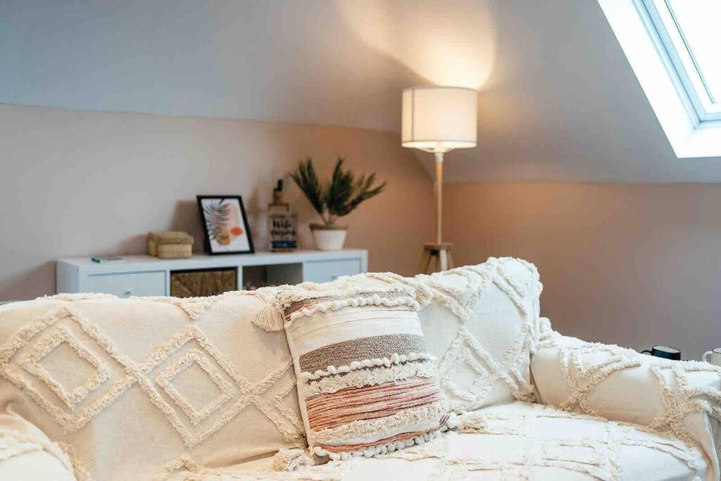 Boho Loft In Somerset - Private Parking Radstock Esterno foto